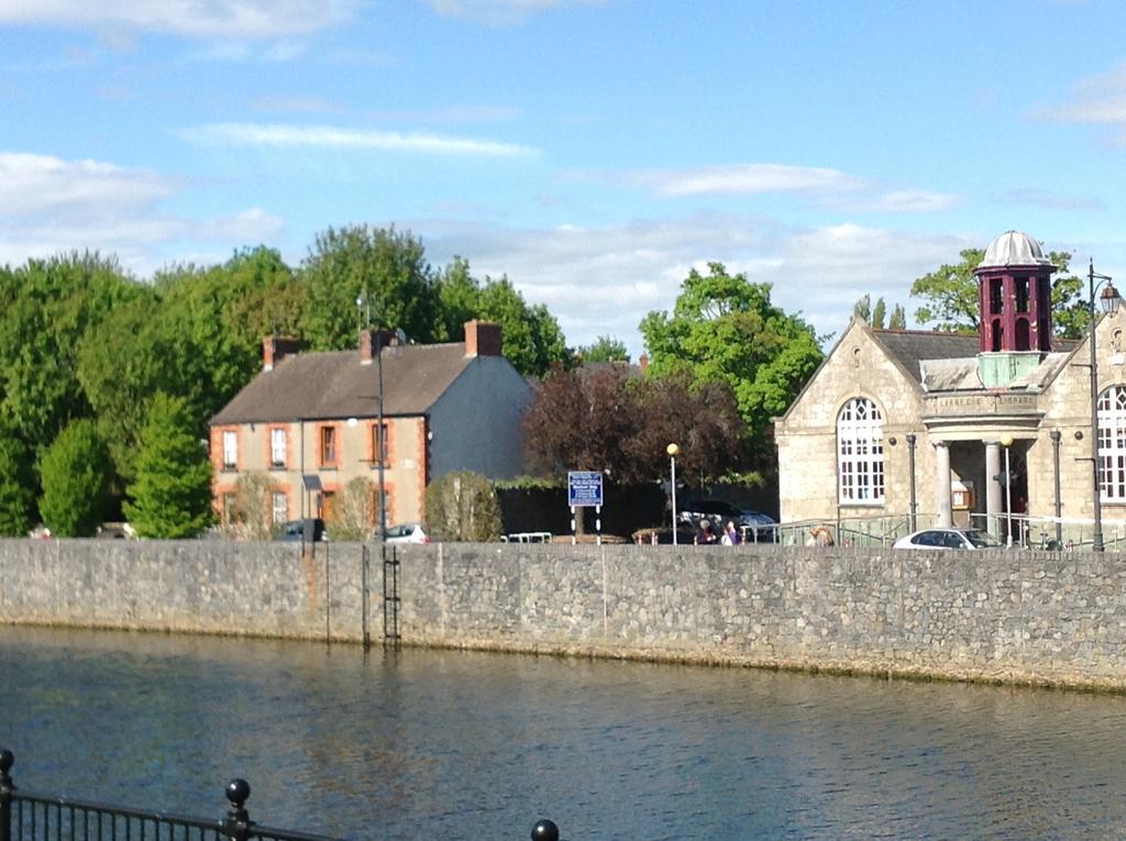 Bridge View B&B Kilkenny Exterior photo